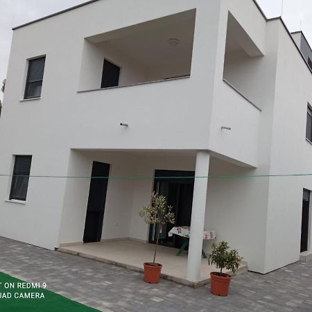 Apartman Franc S Vir Extérieur photo