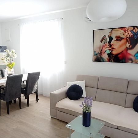 Apartman Franc S Vir Extérieur photo
