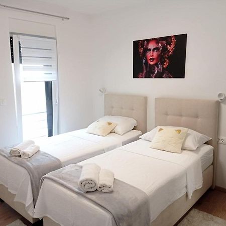 Apartman Franc S Vir Extérieur photo