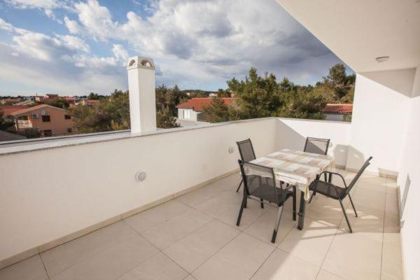 Apartman Franc S Vir Extérieur photo