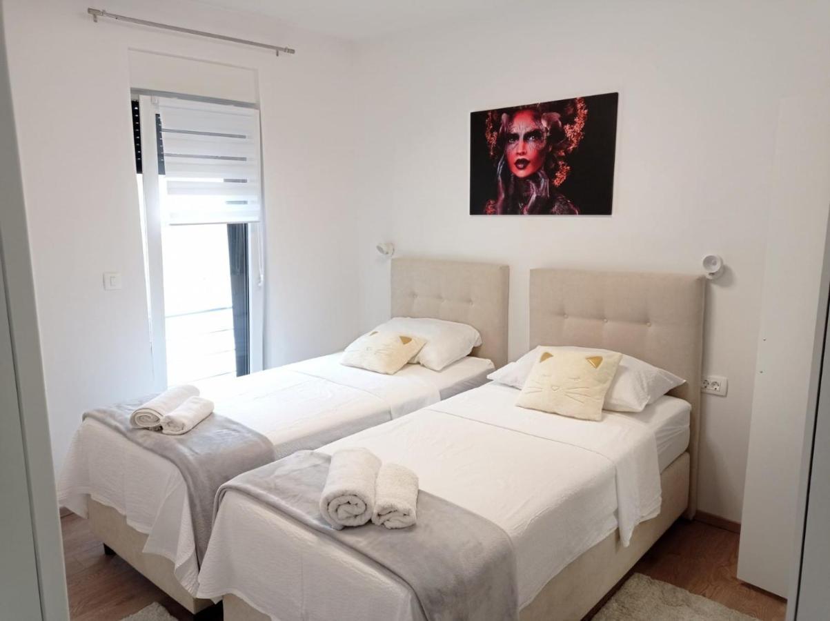 Apartman Franc S Vir Extérieur photo